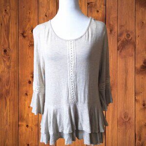 Alya Anthropologie Women's Small 3/4 Bell Sleeve Crochet Ruffle Pullover Blouse